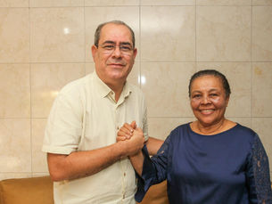 Mano Medeiros aposta no eleitorado evangélico e anuncia como vice Irmã Babate, cunhada do presidente das Assembleias de Deus de Pernambuco