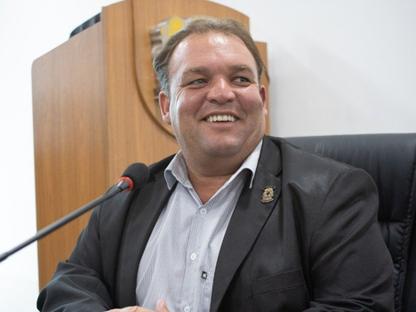 Eládio Rangel apresenta pedidos de infraestrutura para os bairros e reforça cobrança por zeladoria e mobilidade no município