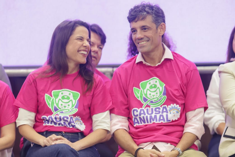 Daniel Coelho comemora a marca de mais de 10 mil castrações de cães e gatos em Pernambuco