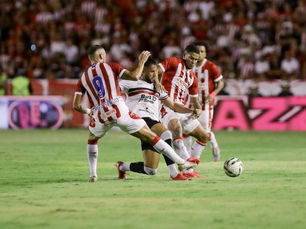 Náutico vence novamente o Santa Cruz e chega à final do Campeonato Pernambucano
