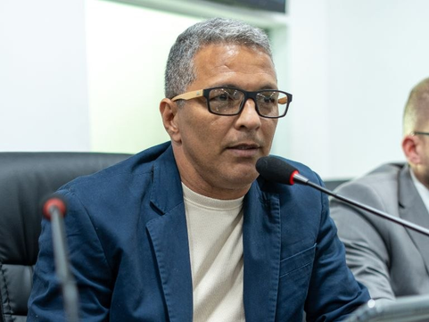 Vereador de Jaboatão, Sou Mais Hugo, apresenta proposta para o Executivo Municipal executar manutenção e melhorias em praça na Rua Dois