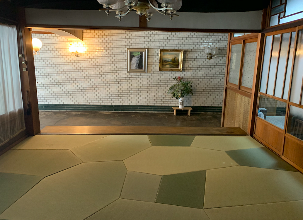世界のあいさつ - RYUCOM Co., Ltd.