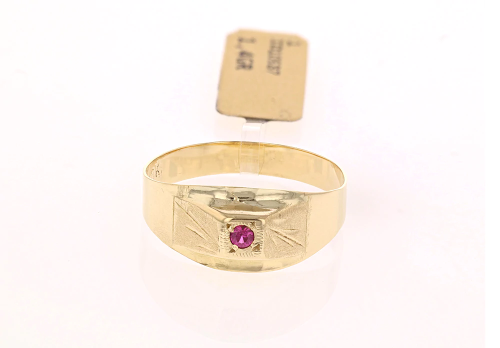 18k Gold Solitaire for Women Engagement