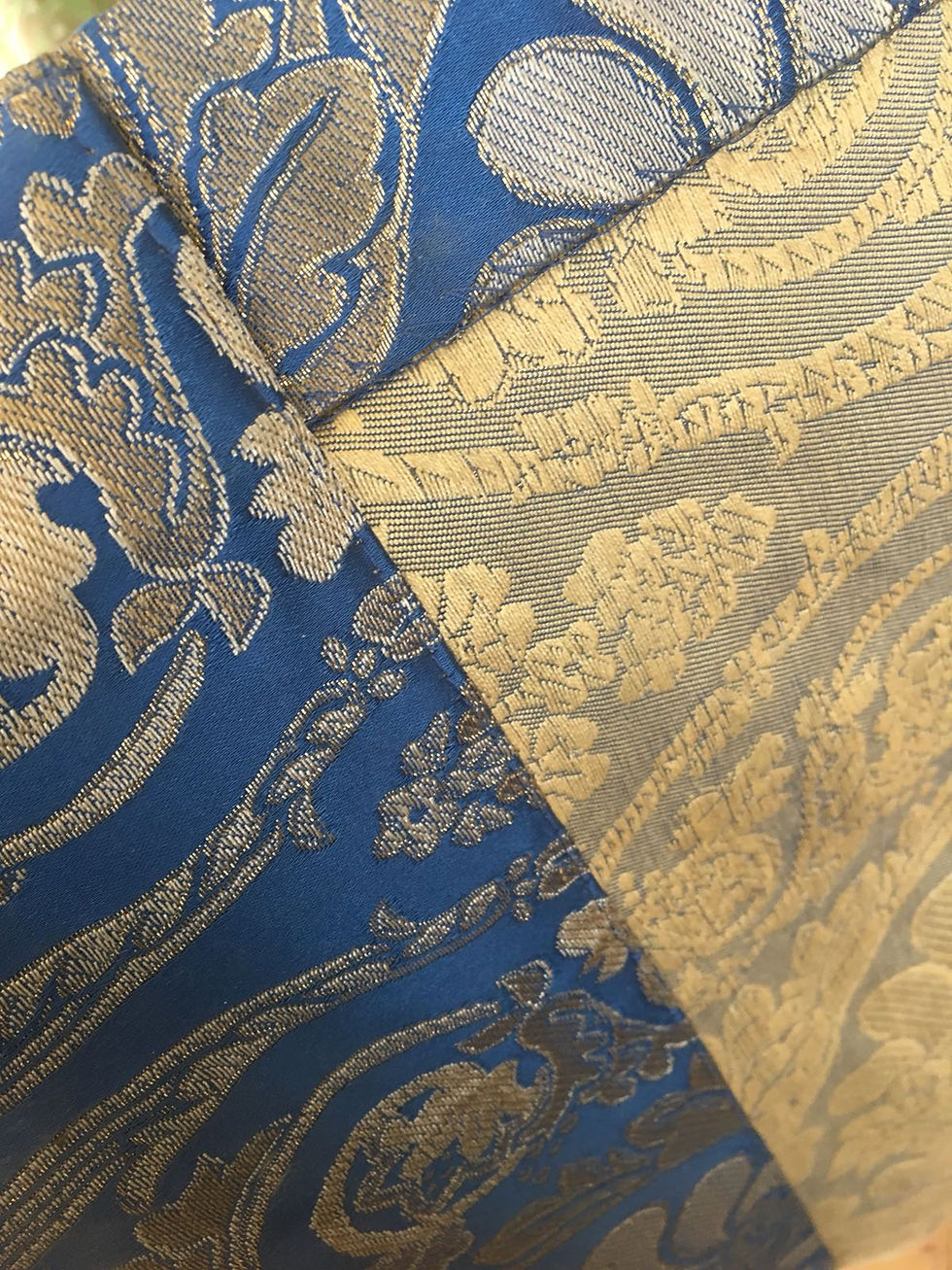 Küçük resim: Mavi Damask Desenli Fon