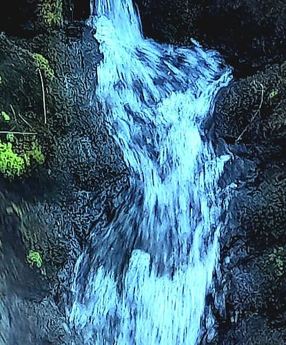 RG waterfall 1.jpg