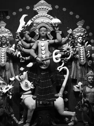 নবপত্রিকা ও দুর্গাপূজা: বাংলার প্রাণের এক অনন্য মিলন