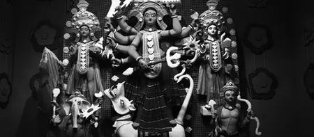 নবপত্রিকা ও দুর্গাপূজা: বাংলার প্রাণের এক অনন্য মিলন
