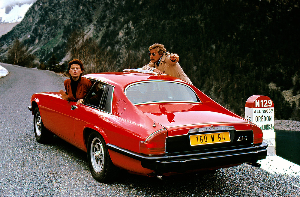 jaguar xjs color rojo