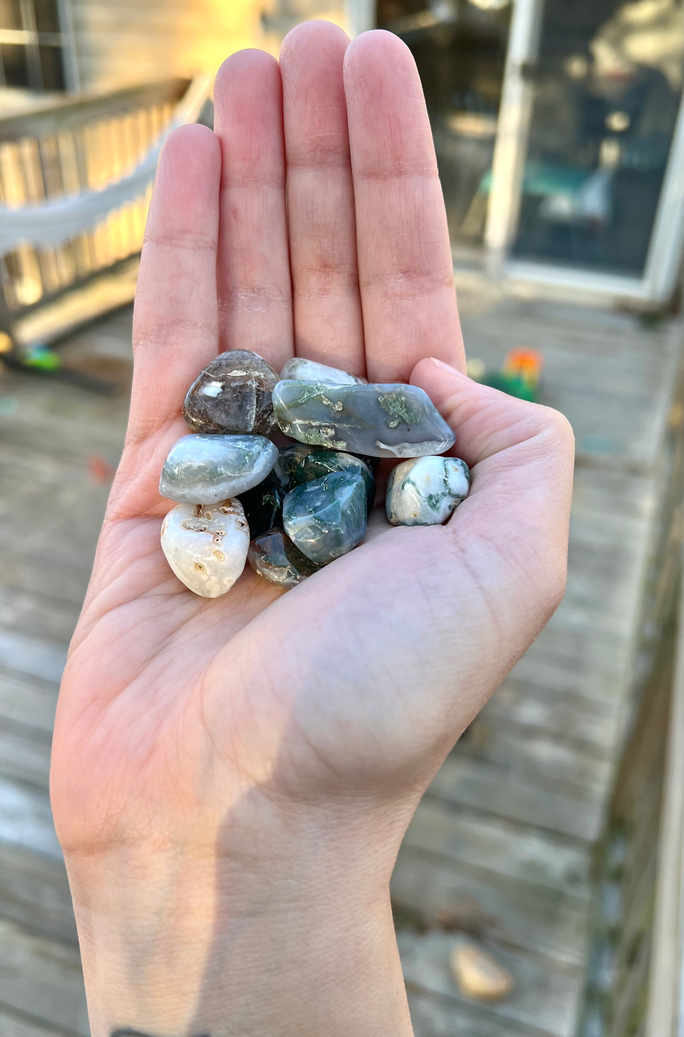 Thumbnail: Moss Agate Chips