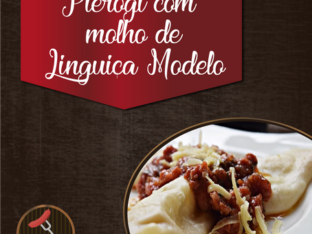 Pierogi com molho de Linguiça Modelo