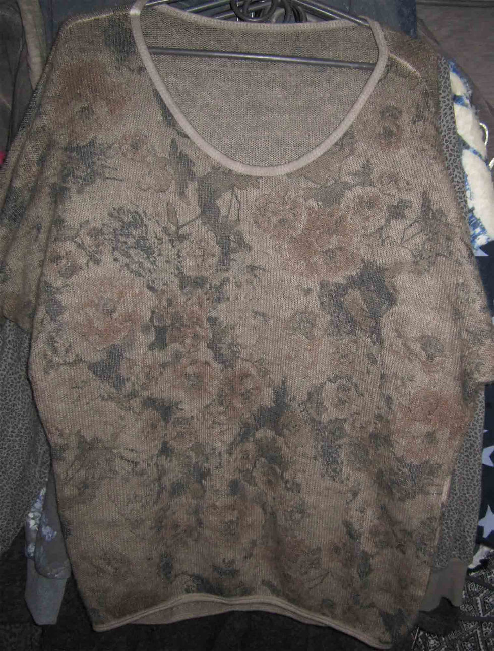 Джемпер роза. Цена 400 грн.