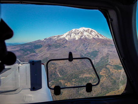 Flying around CASCADE VOLCANOES - Coast to Coast II: Part 7