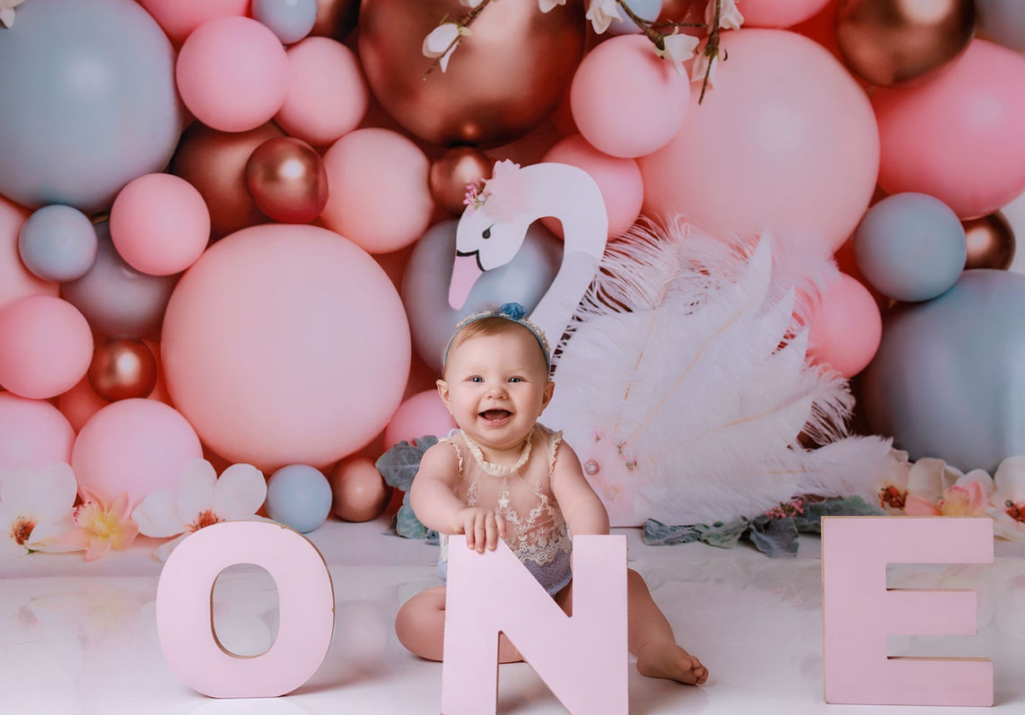 cake smash baby one year  family session Sheffield photographer kids pregnancy  maternity photoshoot  chesterfield doncaster 