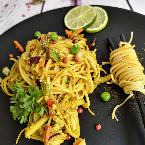 Gebratene Asia-Nudeln 