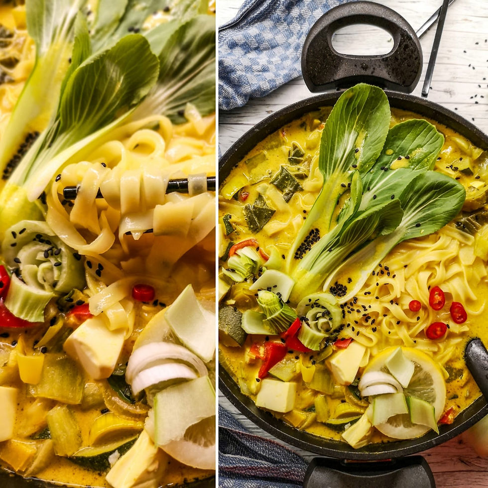 Asiatische Reisnudel-Suppe mit Gemüse, Seidentofu und Pak Choi