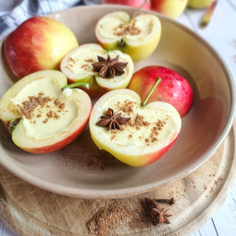 Chai Crème in Apfelhälften 