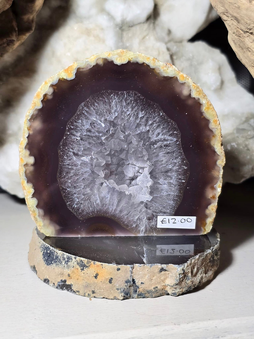 agate geode cut base front view