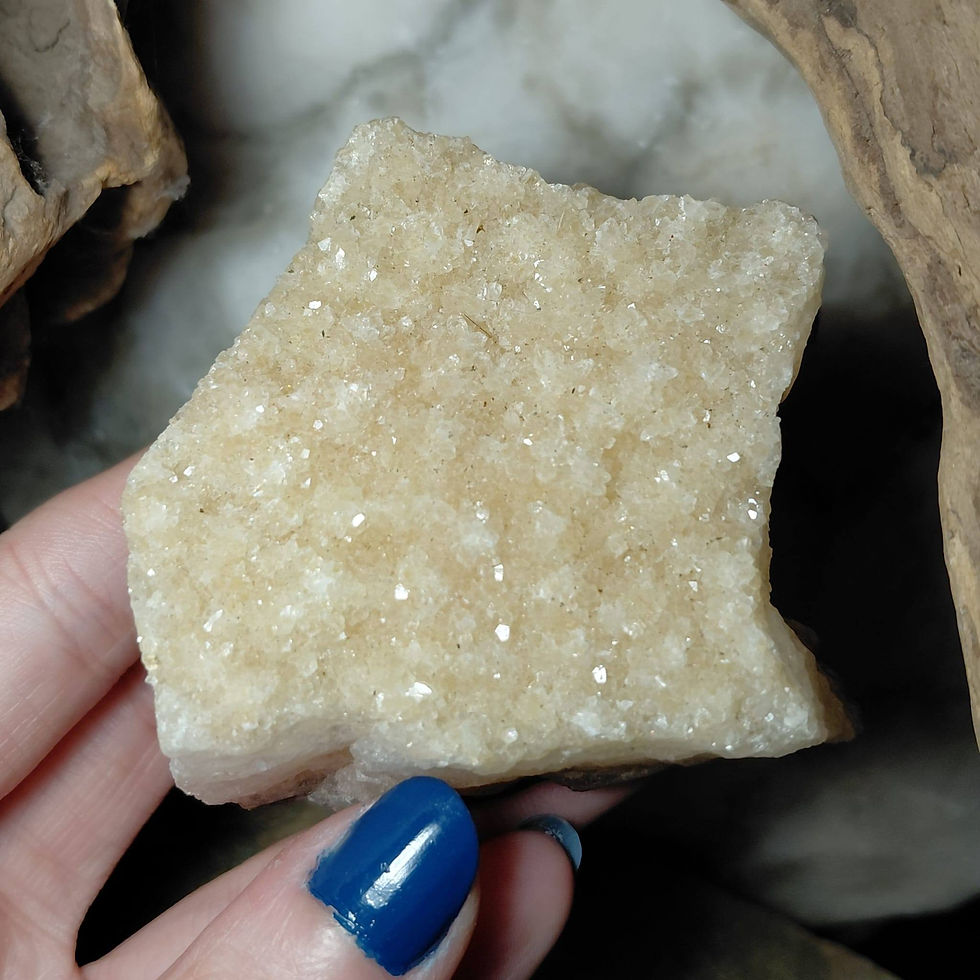 druzy citrine bed hand held top view