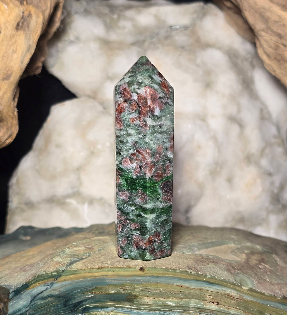 eclogite point side view
