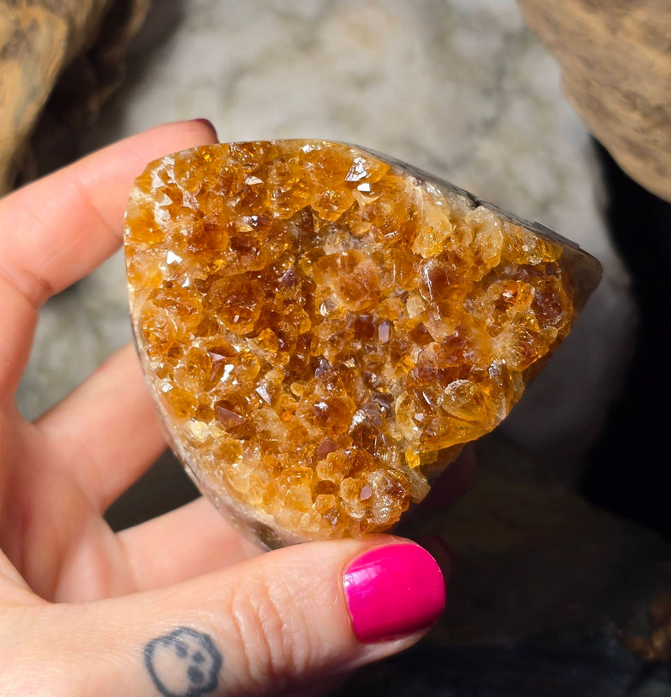 citrine cut base hand held front view