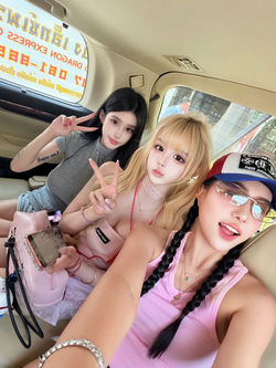米娅 (4)