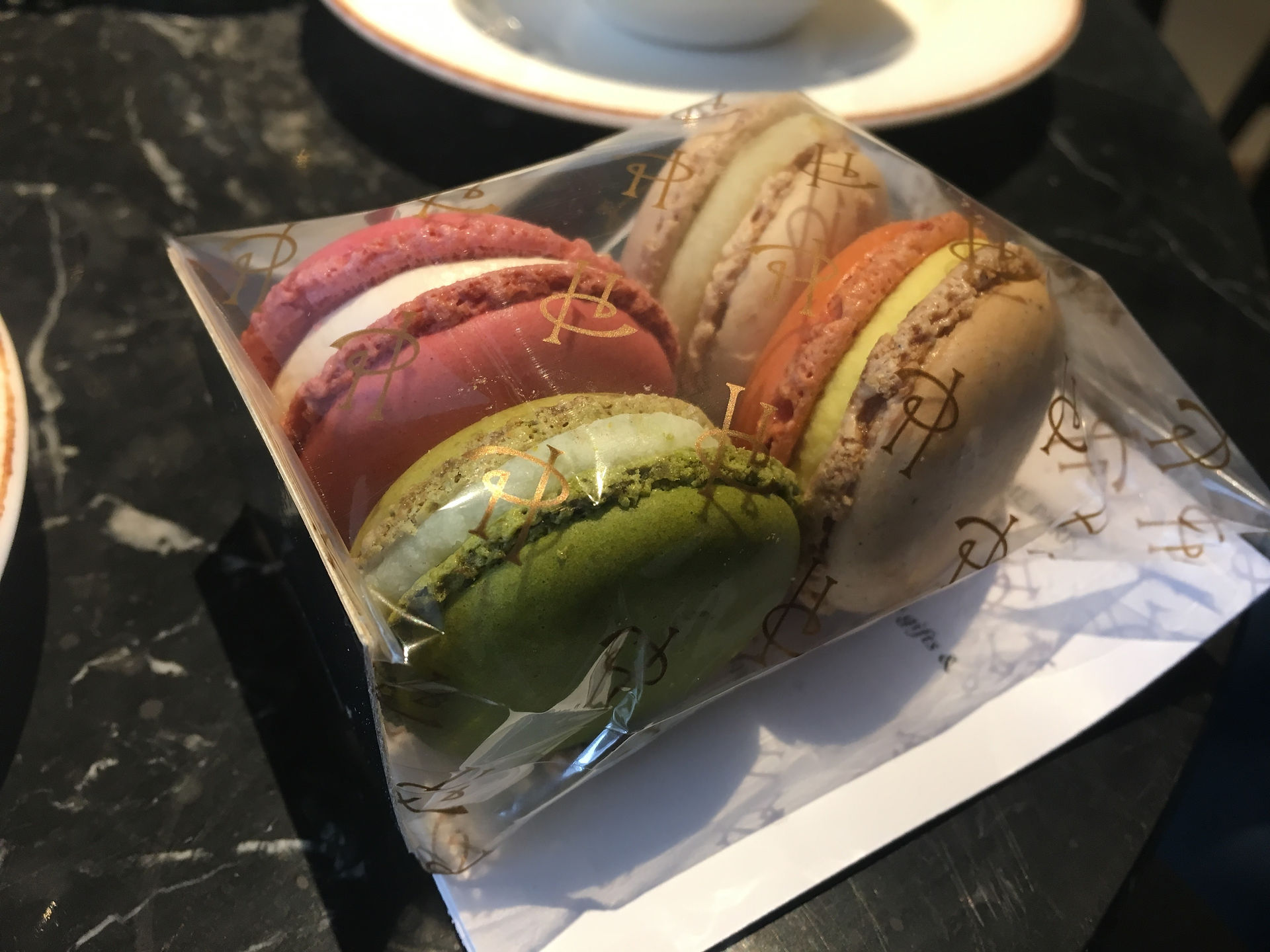 Pierre Herme Macarons