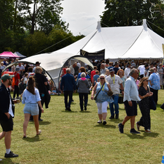 Crowds in front of the Chefs Demonstration tent
