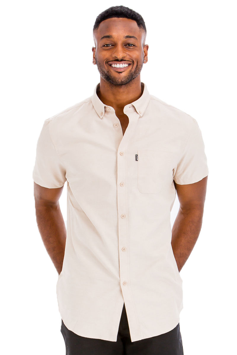 Men's Signature Short Sleeve Button-Down Shirt