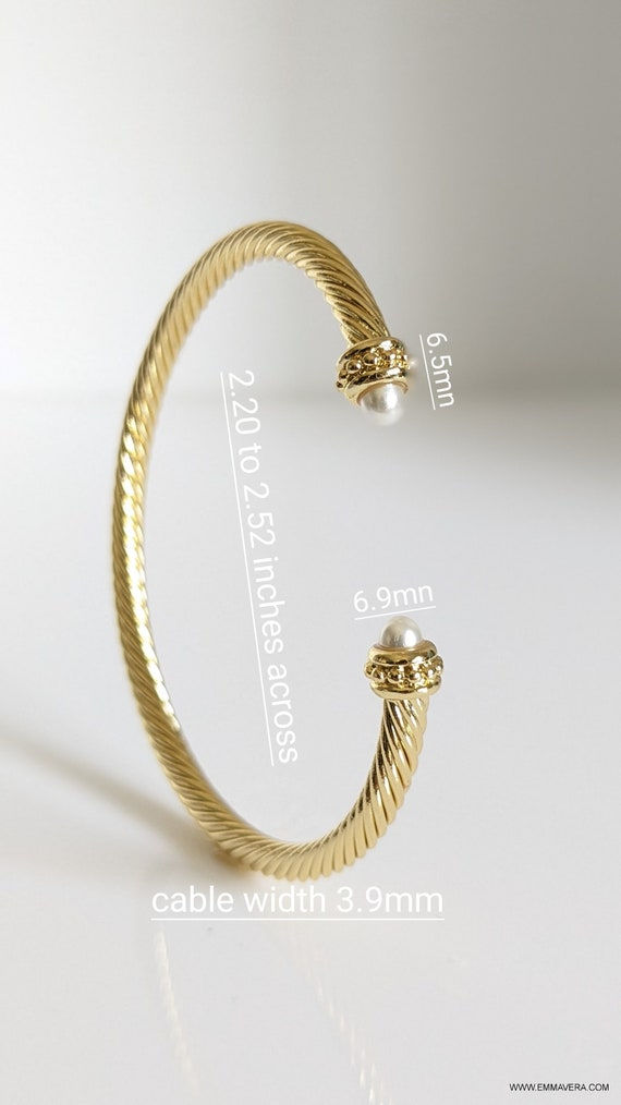 Thumbnail: Gold Pearl Bangle Bracelet