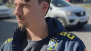 Jair Renan Bolsonaro e o Espetáculo de Marketing Político nos Presentes Retirados do Planalto