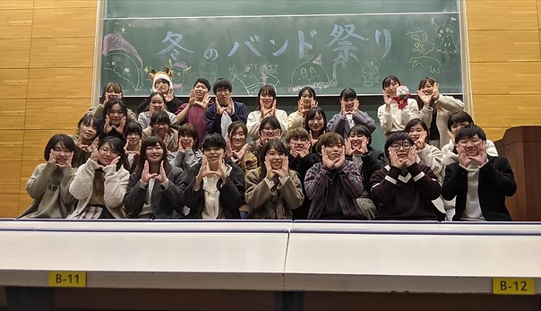 歌唄.png