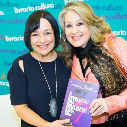 Lançamento do livro A REVOLUÇÃO DAS 7 MULHERES de Marcia Neder
