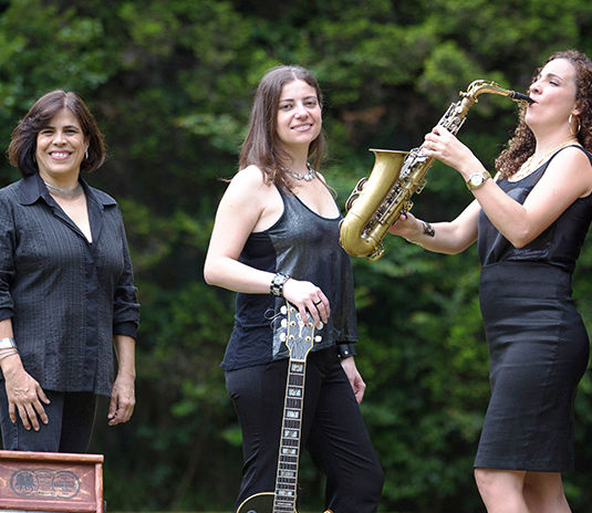 Show inédito REVIVAL: 25 anos embalando corações