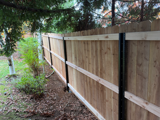 Pro Tips: Why Winter Is One of the Best Times to Install a Fence (and Why Most People Don’t Know It)