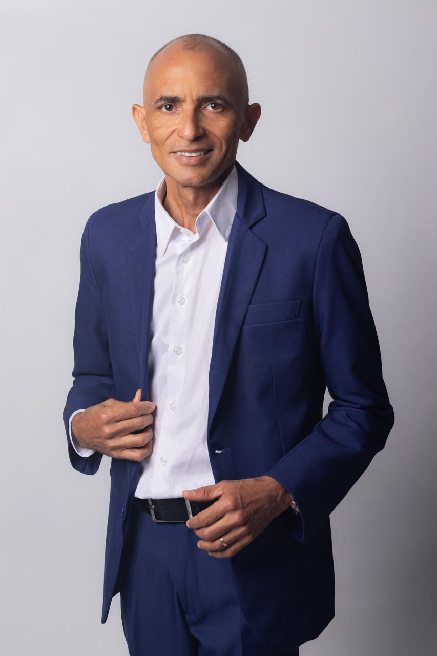 Dr Arinaldo Rodrigues PSICÓLOGO.jpeg