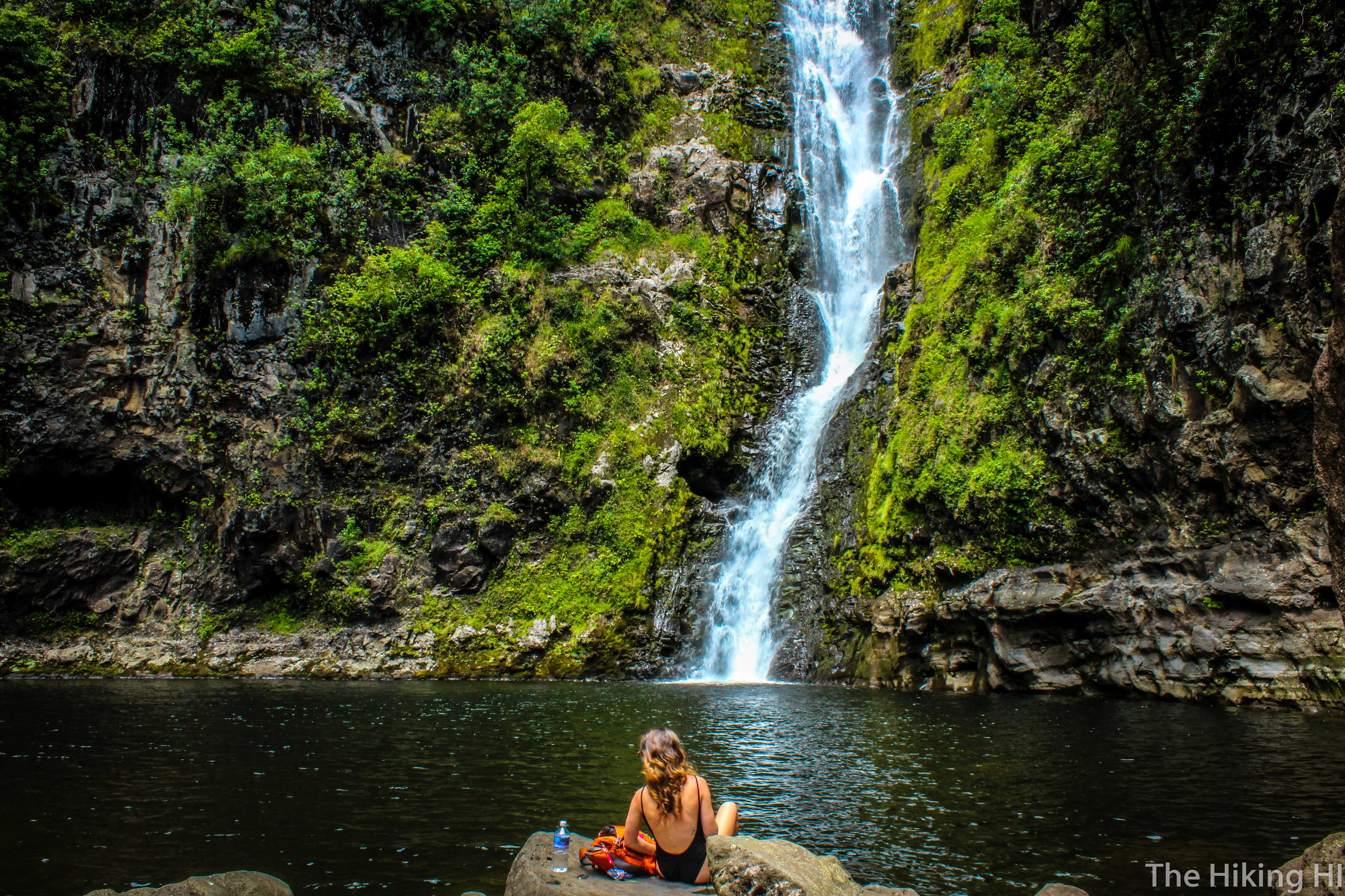 Moa'lua Falls