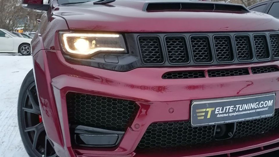 Аэродинамический обвес Trackhawk Renegade Design для Jeep Grand Cherokee SRT v8