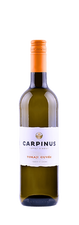 Eine Flasche Carpinus Tokaji Cuvée-Wein mit weissem Etikett und orangefarbenem Drehverschluss. Auf dem Etikett steht der Text „CARPINUS Family Winery“ und „TOKAJI CUVÉE“. 