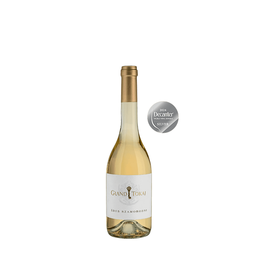 Flasche Grand Tokaj Édes Szamorodni Weißwein mit goldenem Verschluss und silberner Decanter World Wine Awards 2024 Silbermeda