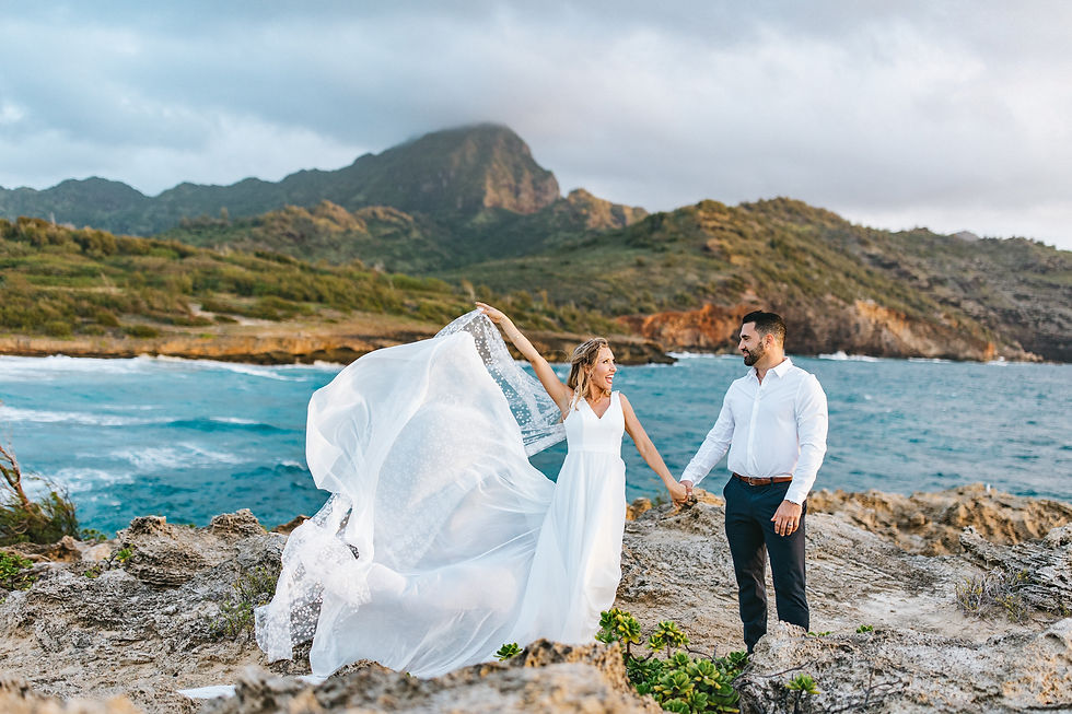kauai-oahu-hawaii-sunrise-coast-adventure-elopement-jenna-lee-pictures-2.jpg