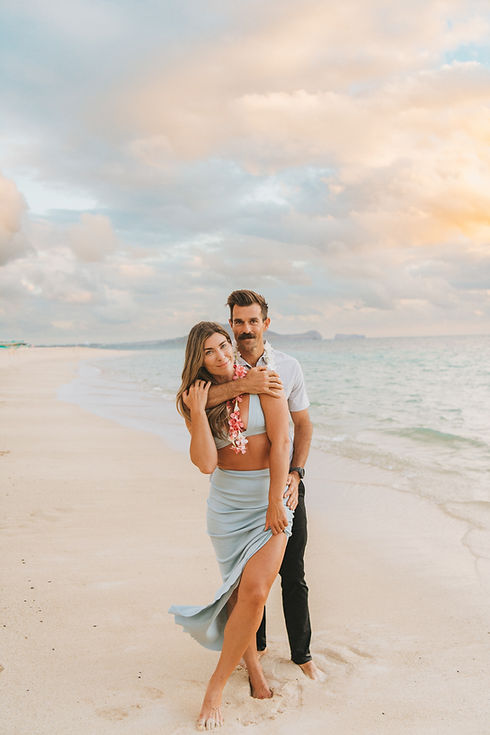 lanikai-couples-shoot-epic-beach-sunrise-session-2.jpg