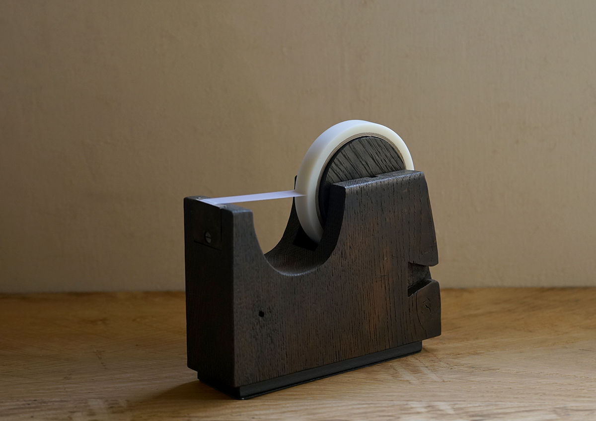 テープカッター　ナラの木　黒染　A