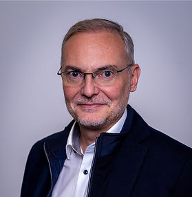 Reznicek, Thomas