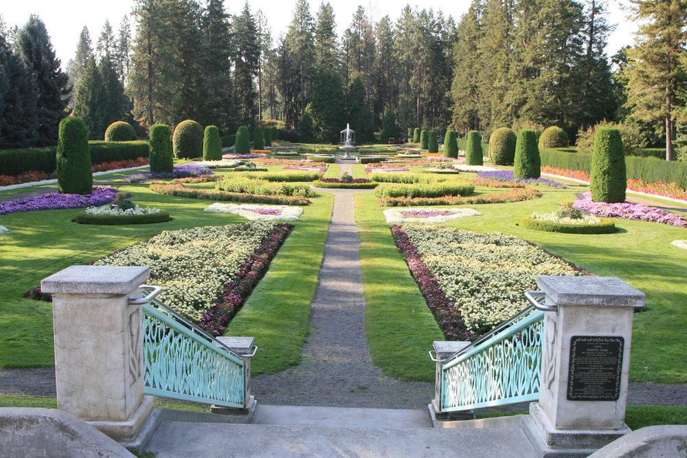 Five Family-Friendly Attractions to Visit in Washington State