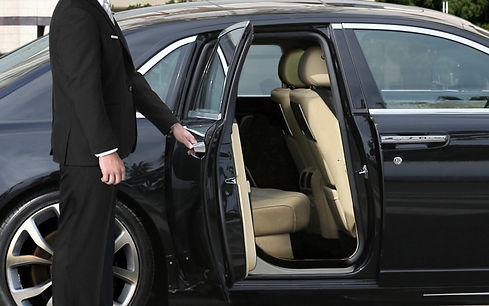 black-car-service-1080x675.jpeg