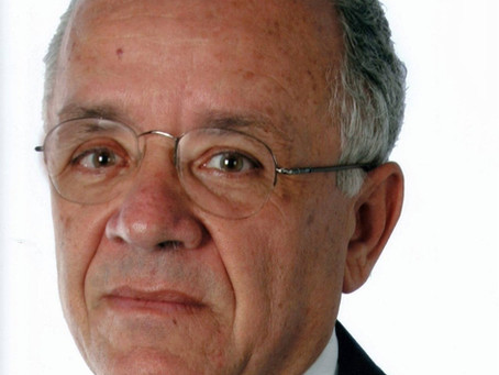 NOTA DE PESAR