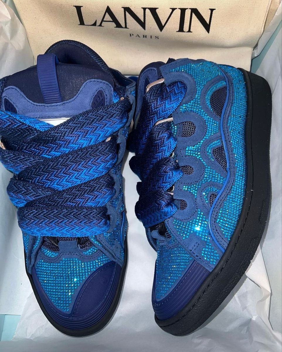 Thumbnail: Lanvin Curb