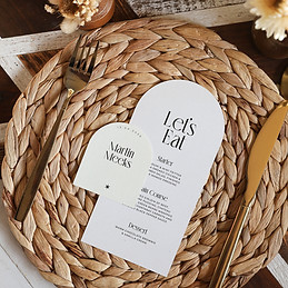 Singular Menus - Daisy (Arched)-3.jpg