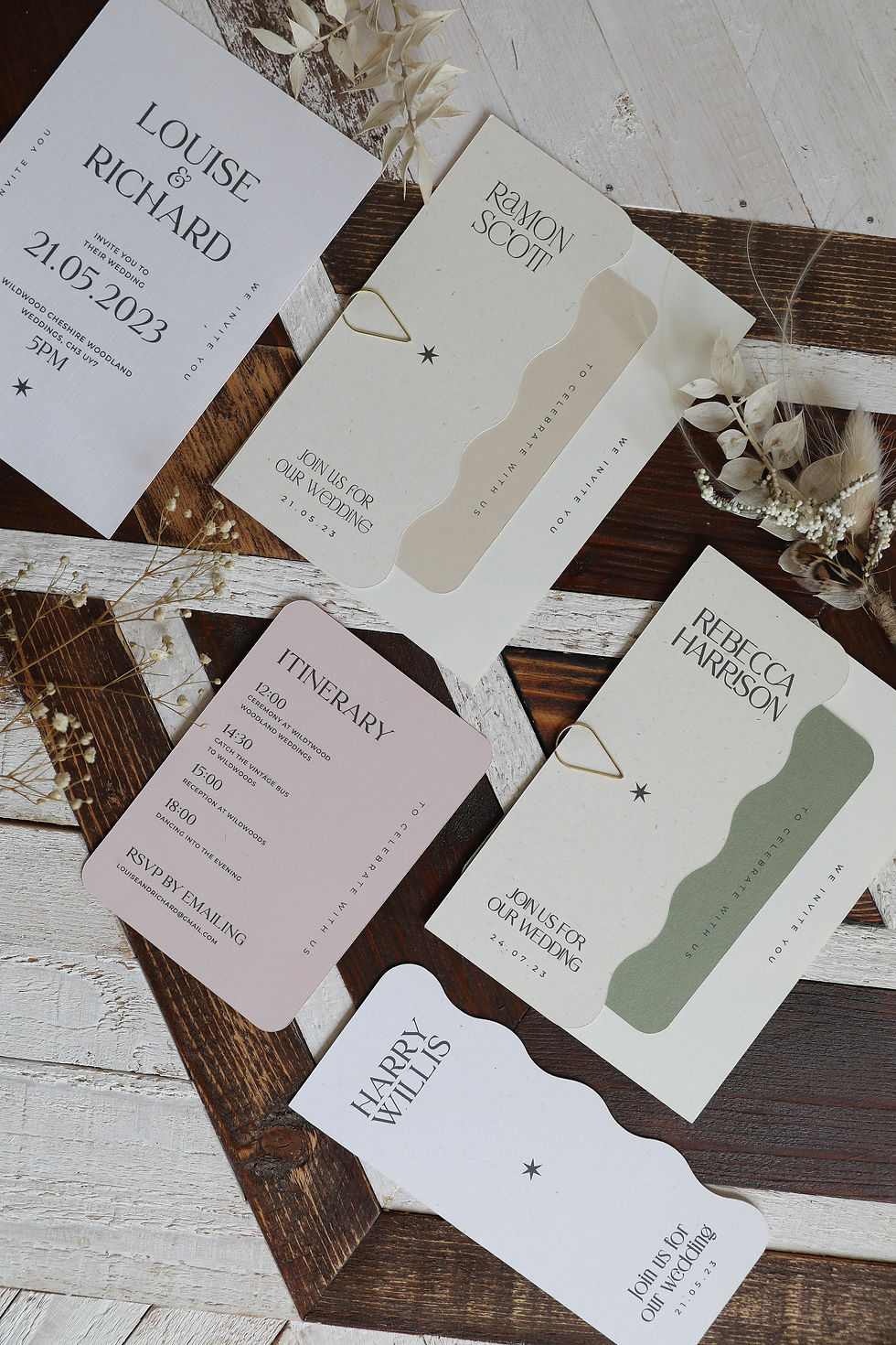Thumbnail: Palms Wedding Invitation Suite