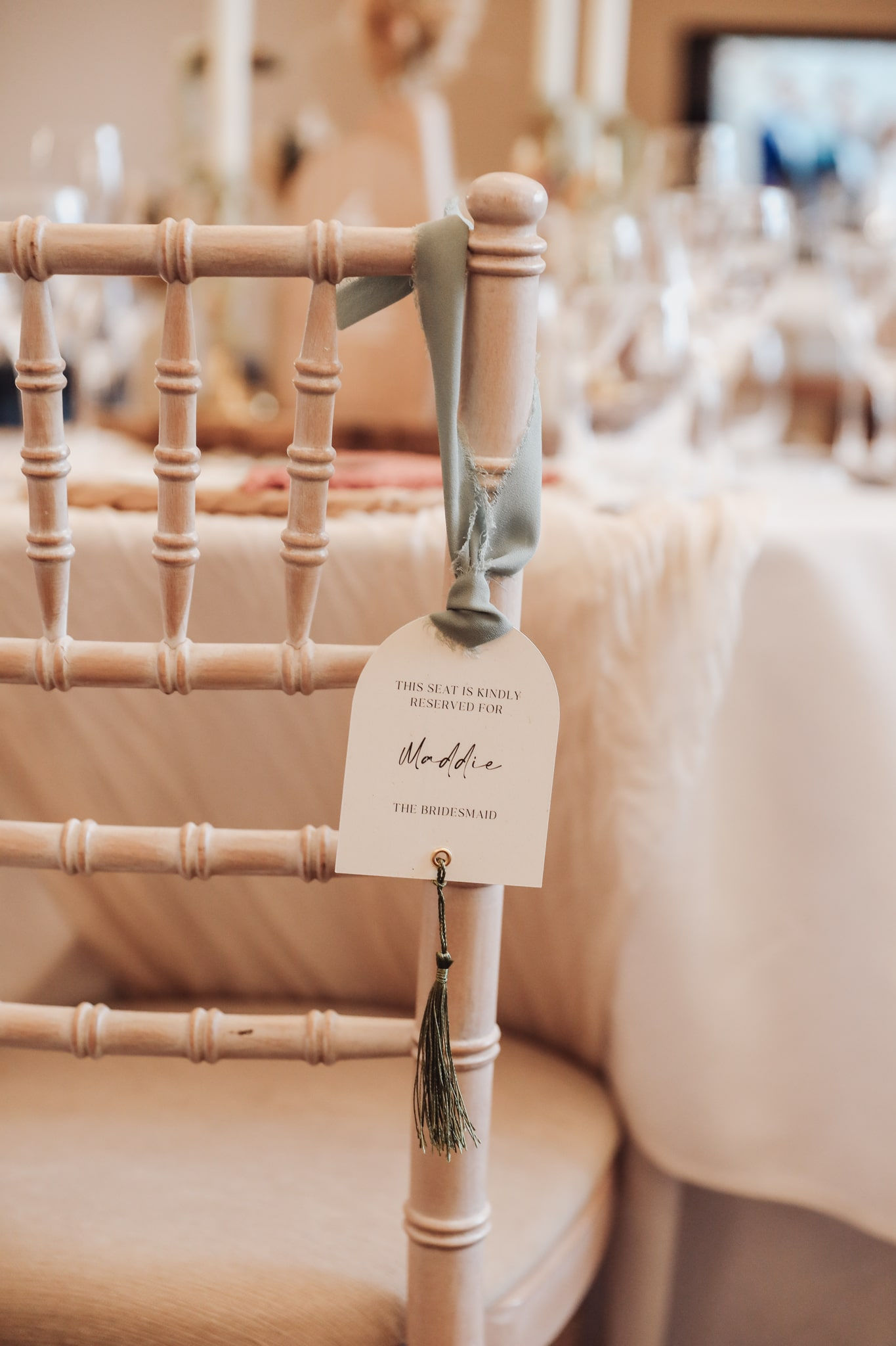 Ambrosia Reserve Seat Card with Ribbon | Arched